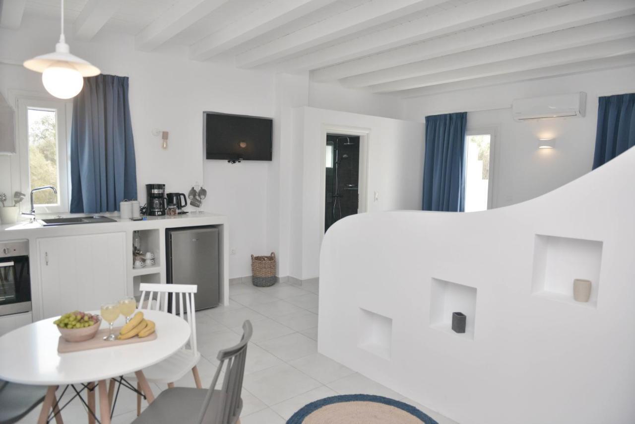 Blue Paradise Apartments Naxos City ภายนอก รูปภาพ