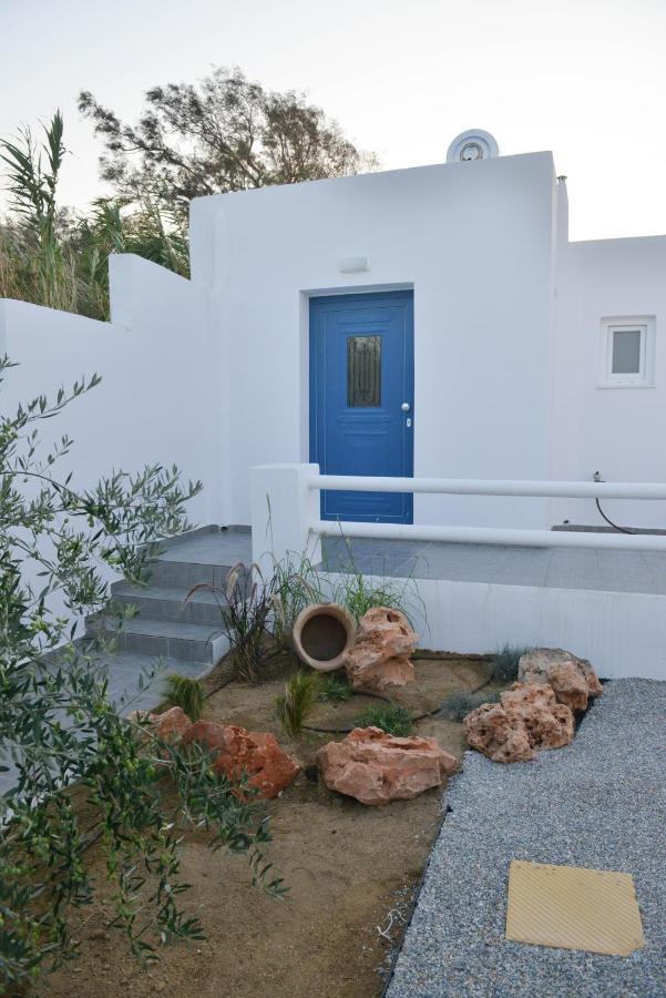 Blue Paradise Apartments Naxos City ภายนอก รูปภาพ